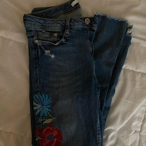 embroidery zara jeans